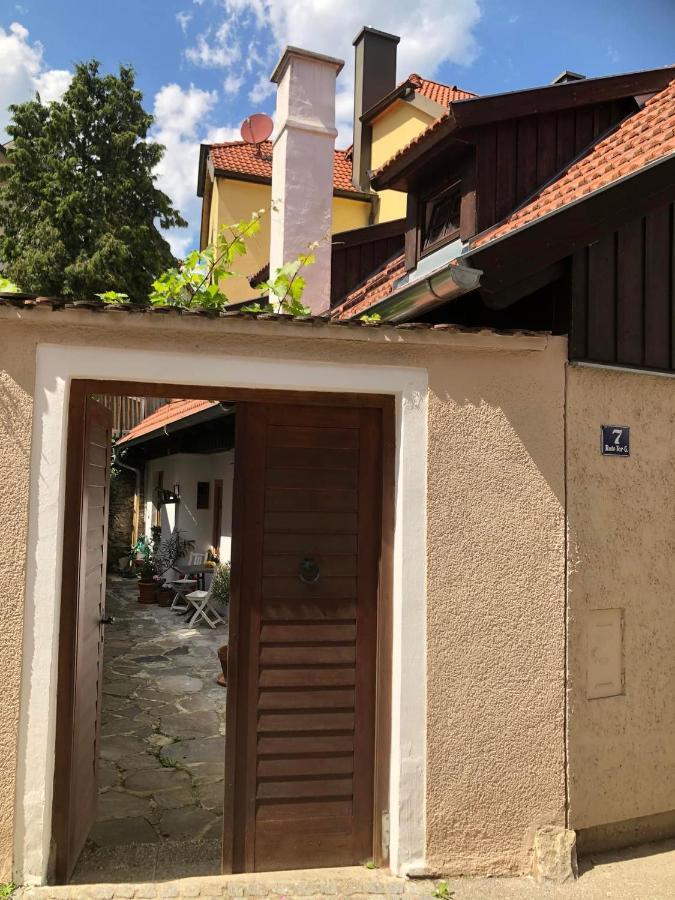 Apartment Zum Roten Tor Spitz an der Donau Eksteriør billede